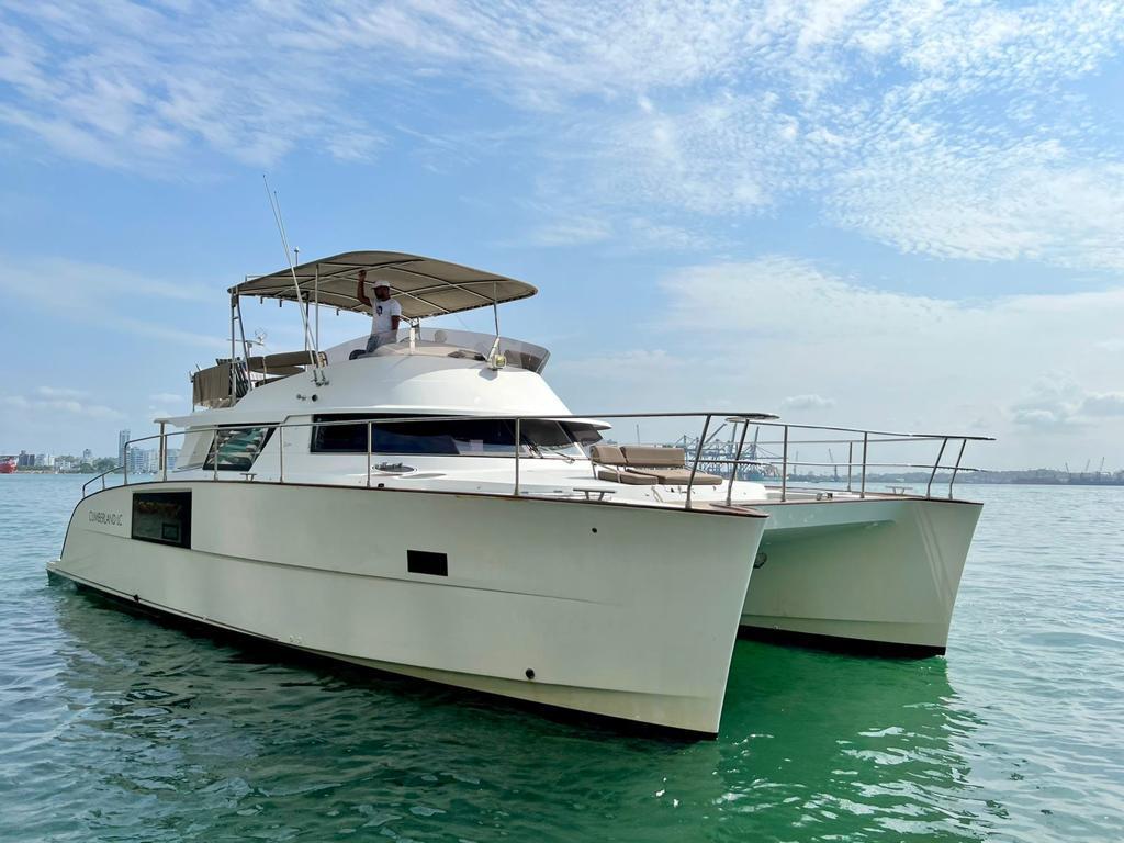 47 ft power catamaran — premium charter yacht Cartagena